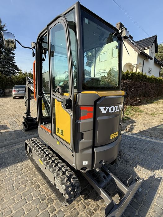 Mini koparka Volvo EC18E Dlugie CAT Bobcat kubota 2025r Nowe okazja