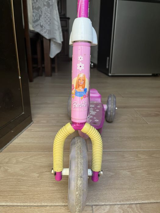Trotinete Barbie