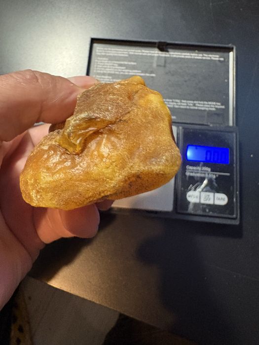 Bursztyn Baltycki oczyszczony i naladowany intencja milosci