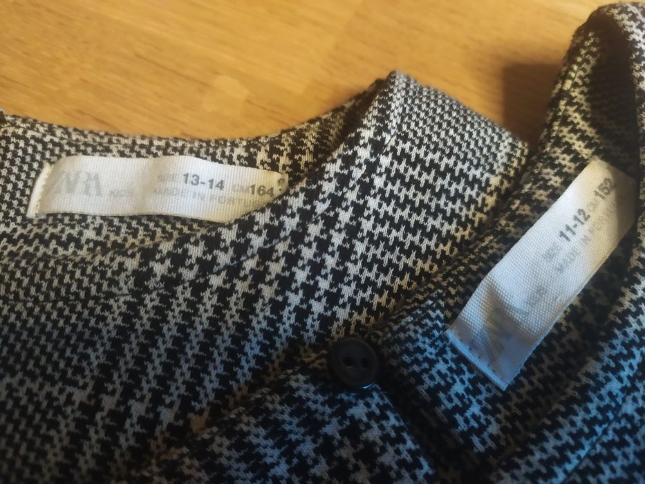 Платье ZARA (11-12; 13-14).