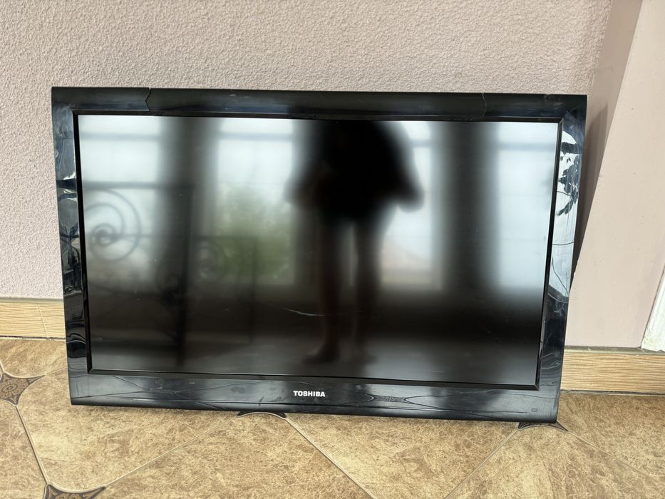 Телевізор toshiba 40 дюймів 40LV833G