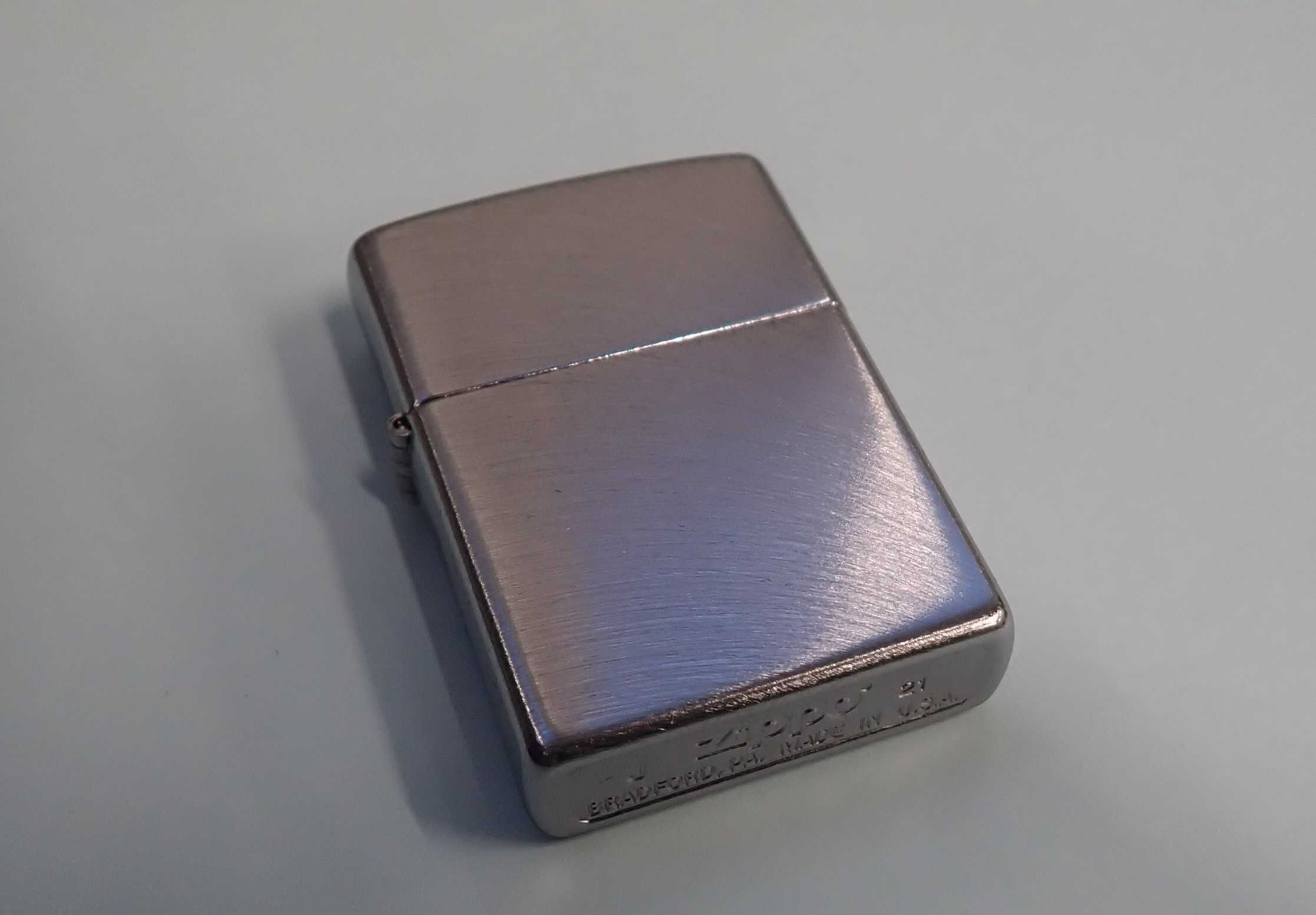 Zapalniczka Zippo Chrome Arch