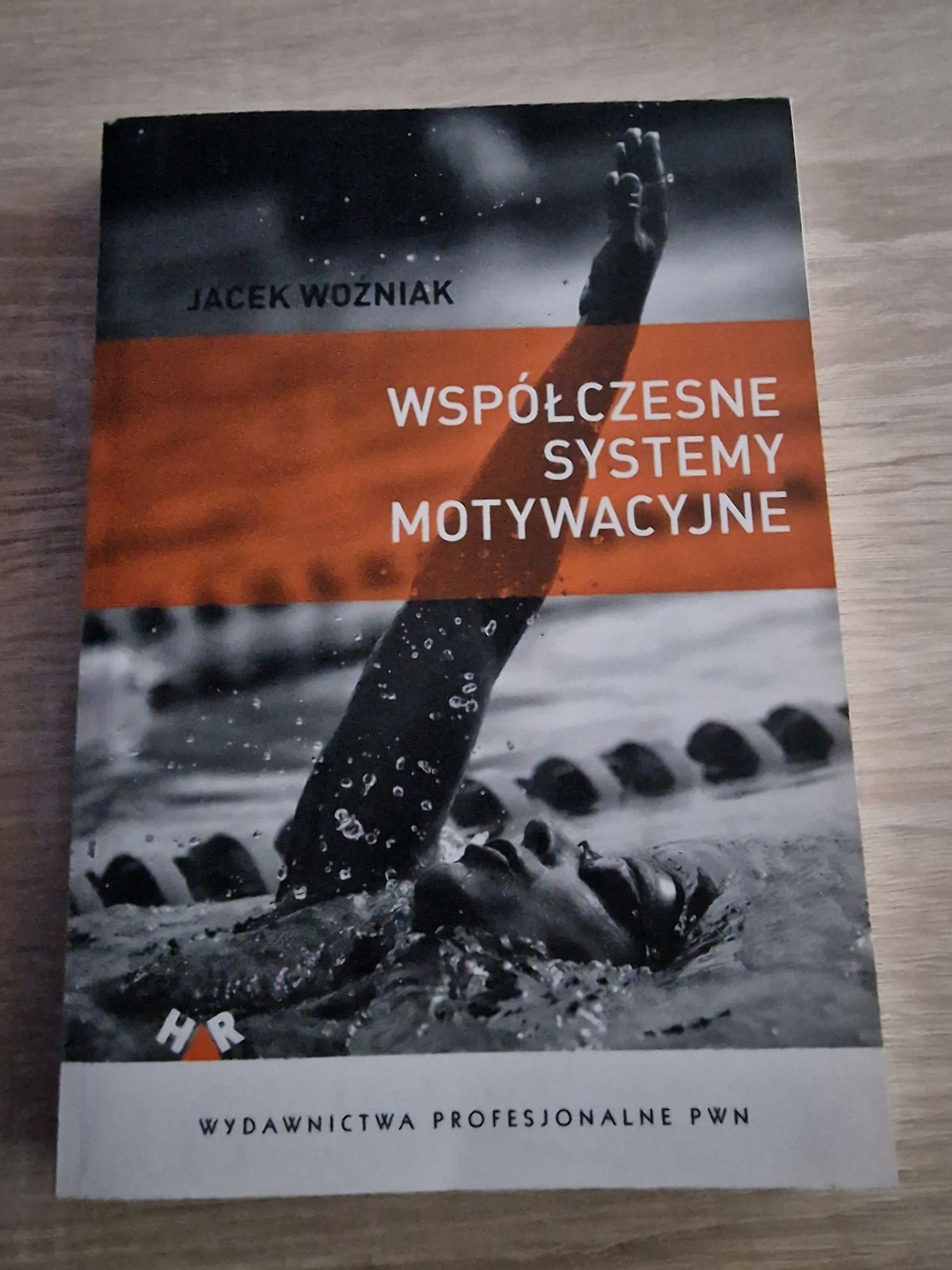 Współczesne systemy motywacyjne Woźniak