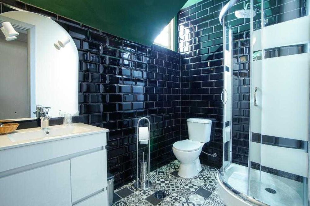 Quarto com wc partilhada Na avenida dr. Lourenço Peixinho