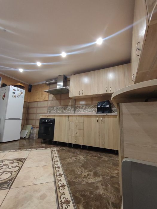 Продаємо нежитлове приміщення, кафе, сауна, р-н Шкільний