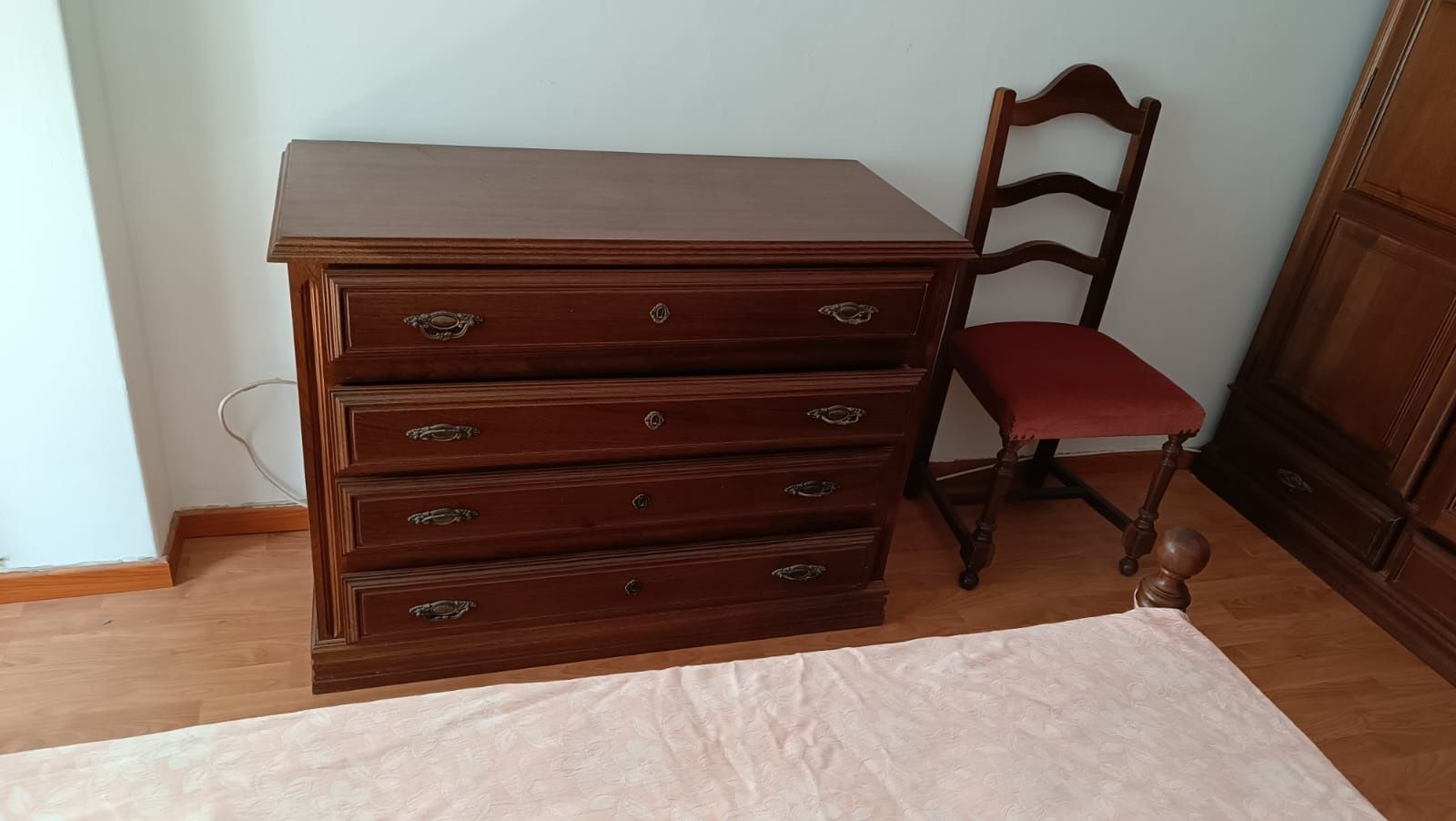 Mobiliário de quarto e sala