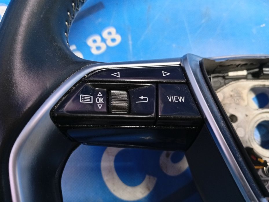 Руль E tron Ауді Е трон Разборка Кермо Розборка Разборка