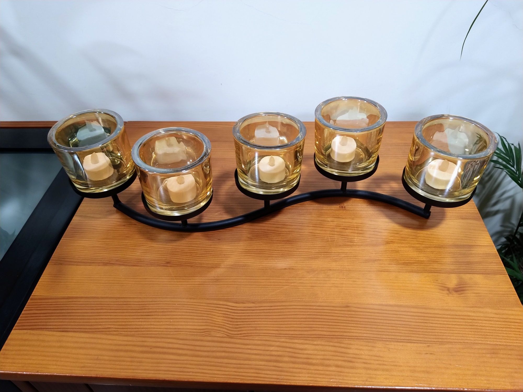 3 castiçais para velas