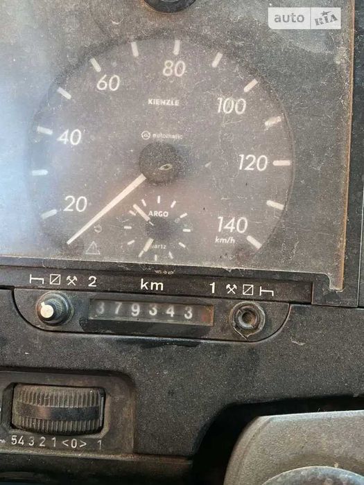 Автобус MB 612D 1998