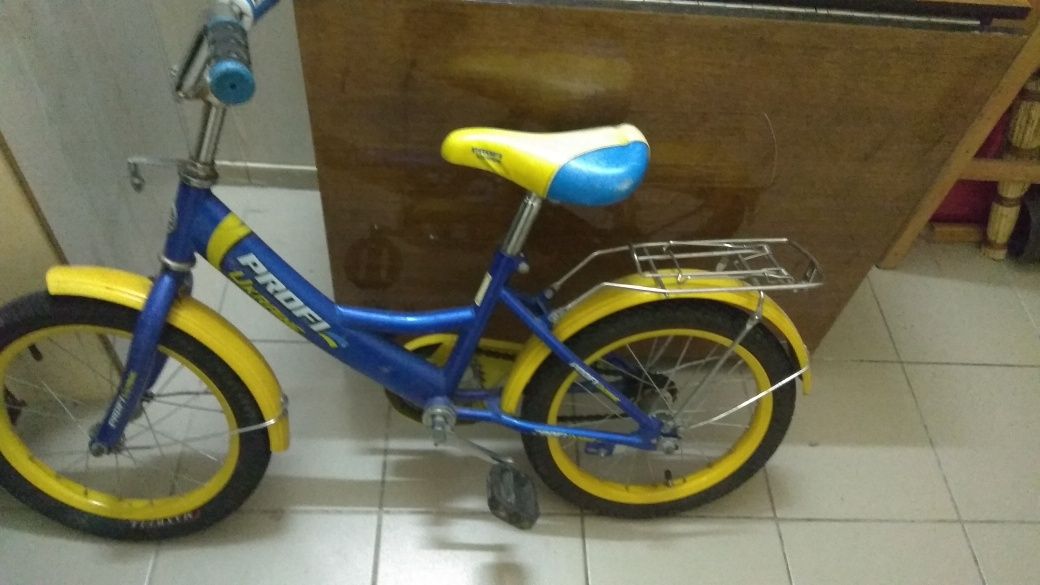 Велосипед детский 12" колеса