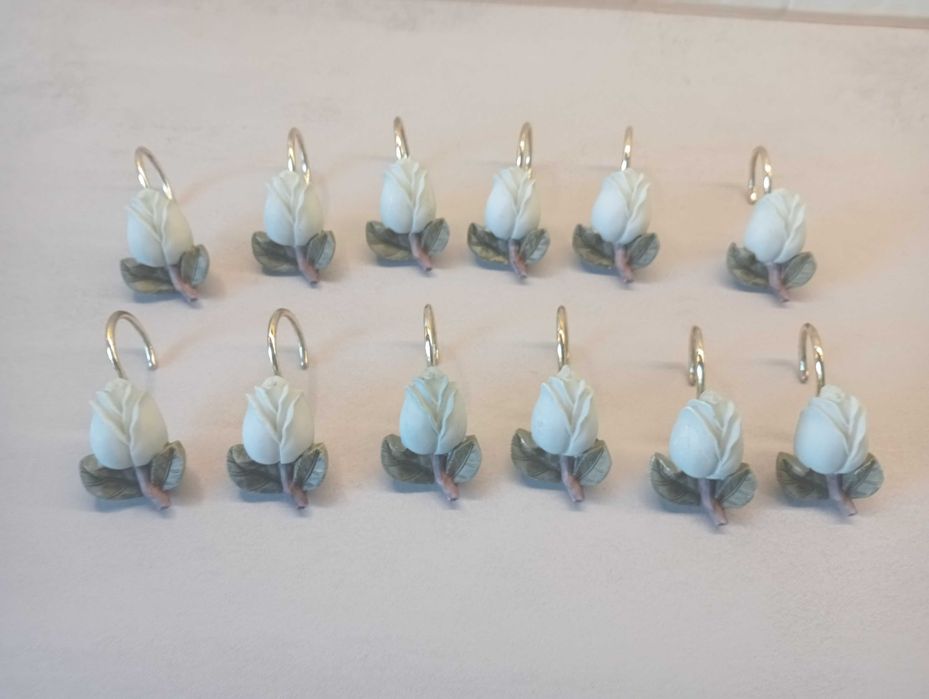 Zasłona prysznicowa z przepięknymi uchwytami