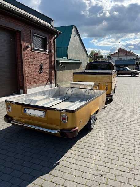 Przyczepa custom do przewozu motocykli