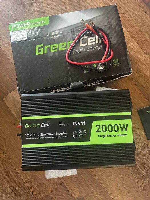 Продам инвертор Green Cell INV11 12v на 220v 2000w/4000w чистый синус