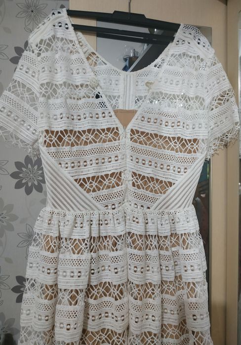 Нарядне плаття із прошви