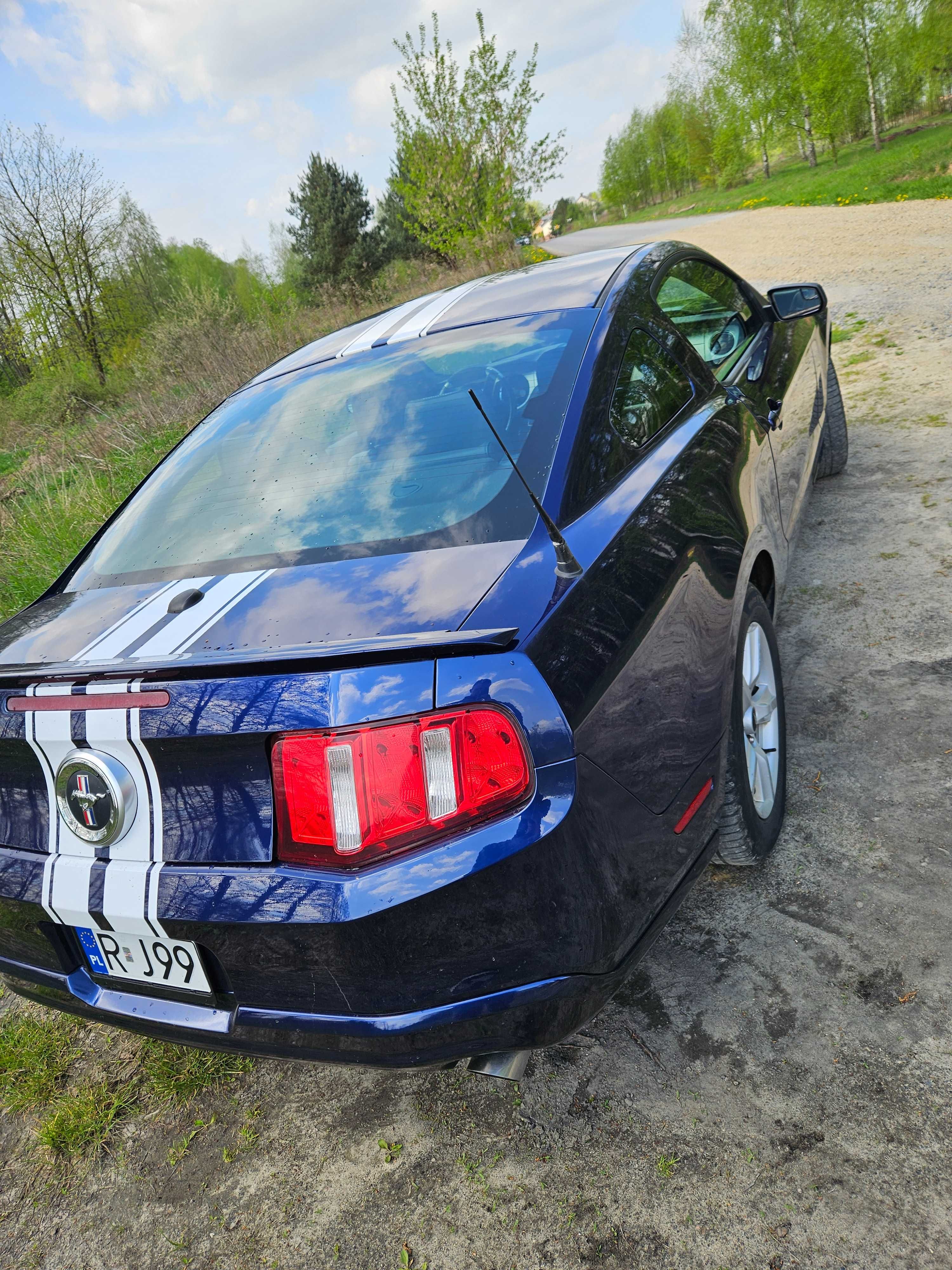 Ford Mustang 3.7 V6  304KM