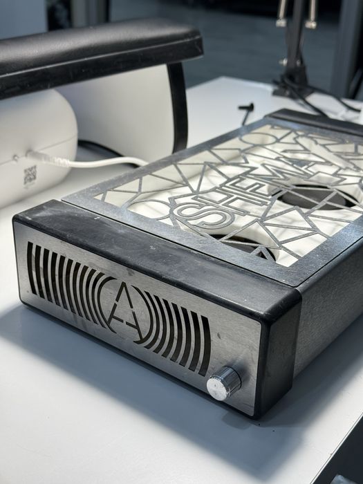 Манікюрна витяжка Shemax