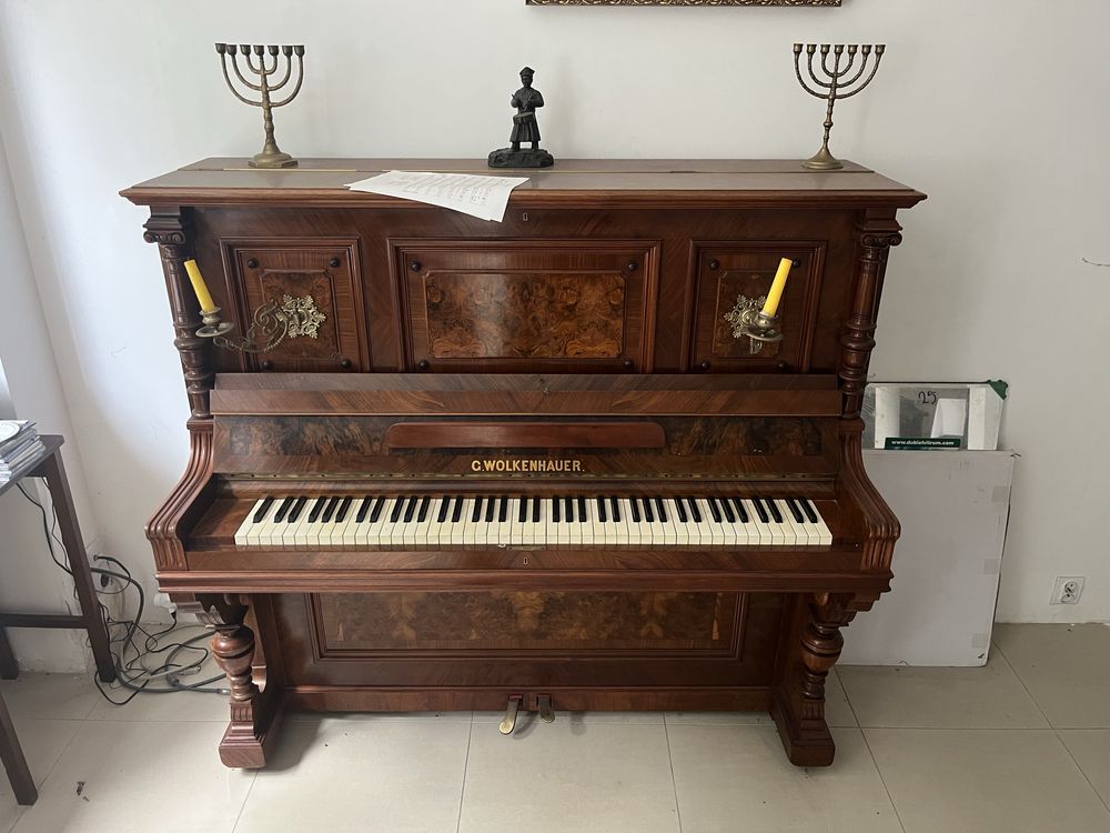Zabytkowe pianino C. Wolkenhauer – Stettin