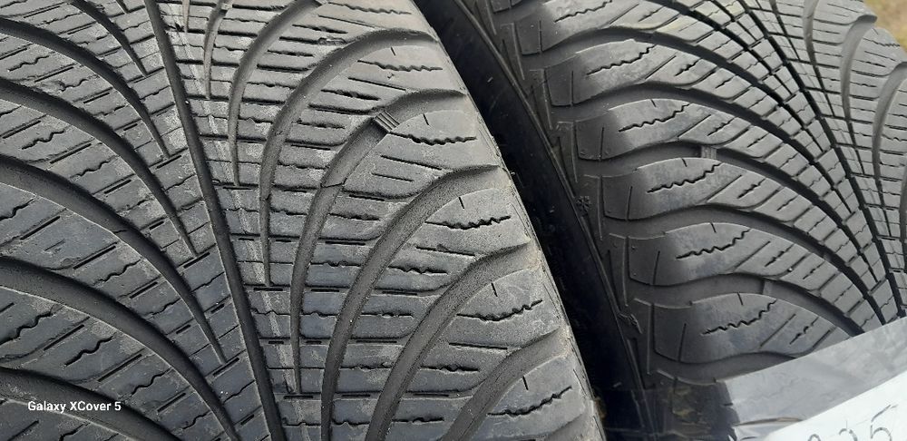 Opony Wielosezonowe 225÷60÷17÷.GOOD YEAR.100 zł.Adres-ZALESIANY 33 A.