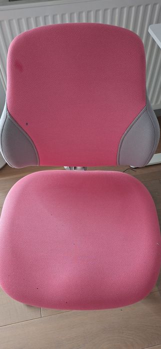 Fotelik ergonomiczny dla dziecka