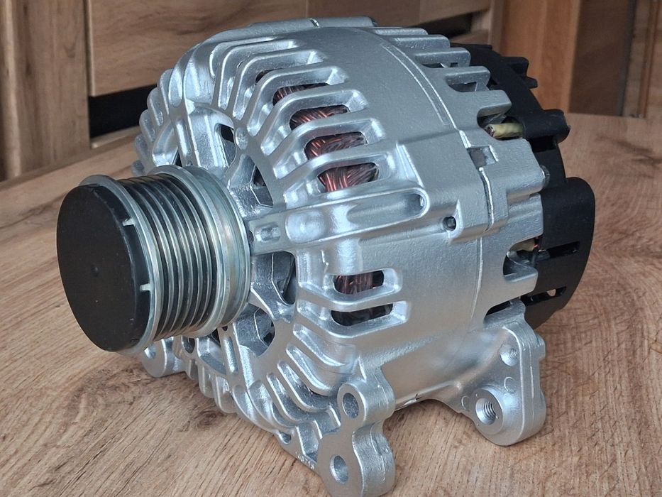 Alternator Valeo 140A Tiguan SUPERB Golf  Fabia Octavia 1.6 1.9 2.0TDI