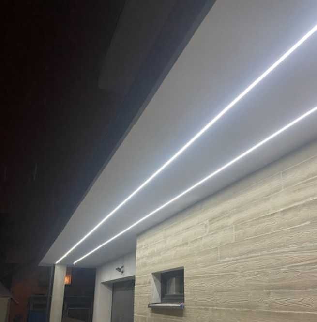 Nowoczesna Elewacja LINIA LED Design Światłem