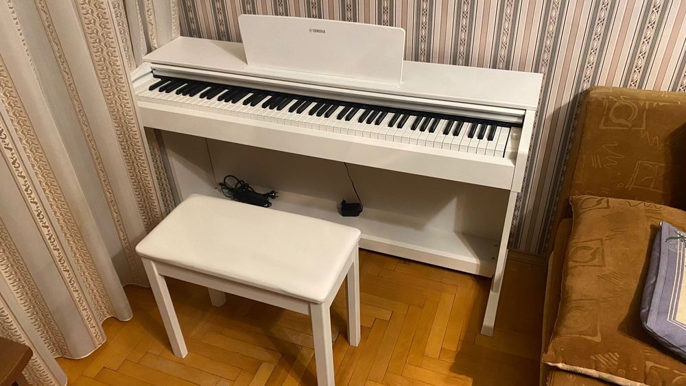 Yamaha YDP-143 White – стильне фортепіано для дому та навчання