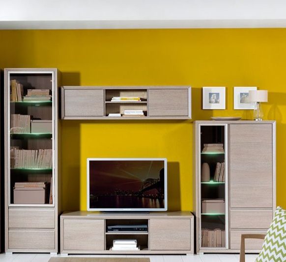 Witryna z przydymiona szybą