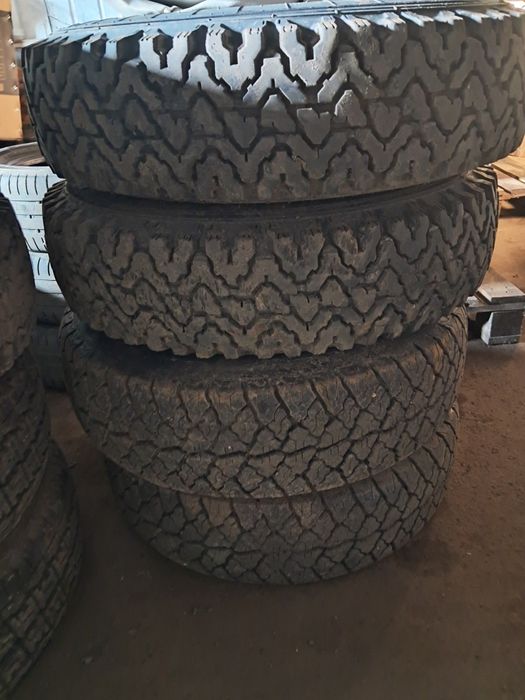 Резина с дисками на УАЗ 469