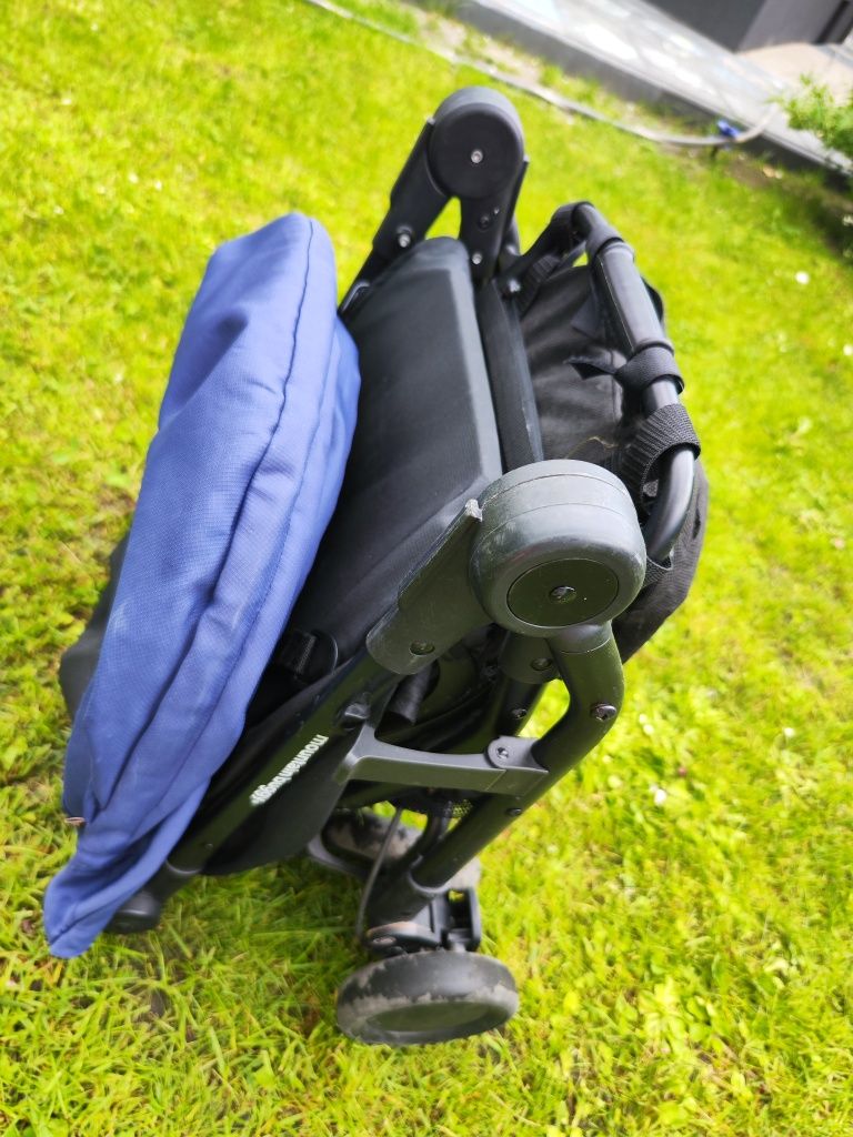 Wózek spacerowy parasolka Mountain Buggy Nano