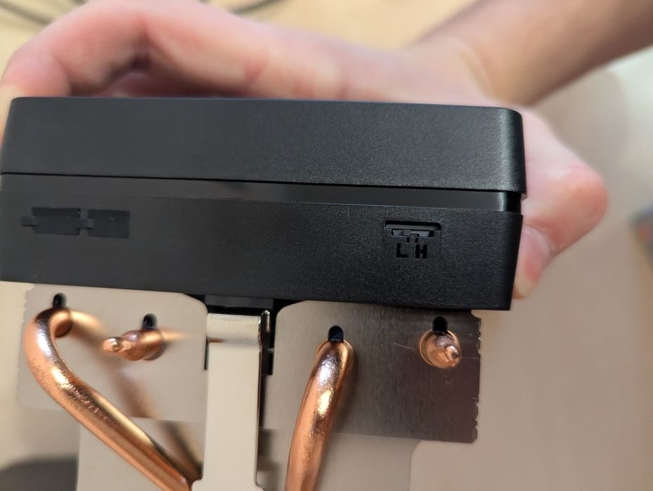 Кулер для процесора AMD Wraith Prism LED RGB