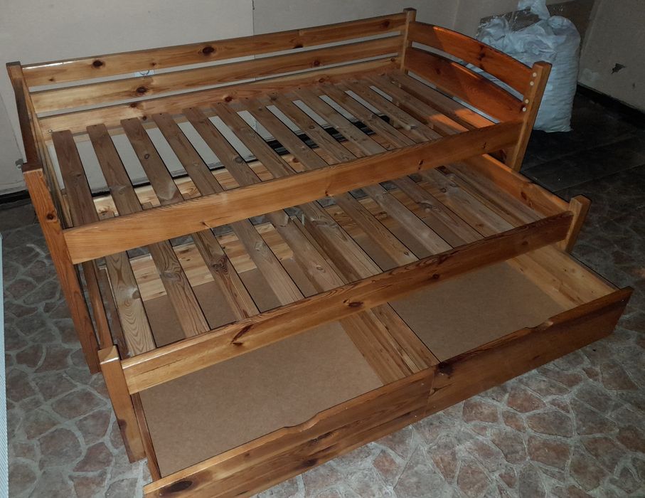 Łóżko drewniane sosnowe 165×75/155x75 + szuflady i barierki + gratis