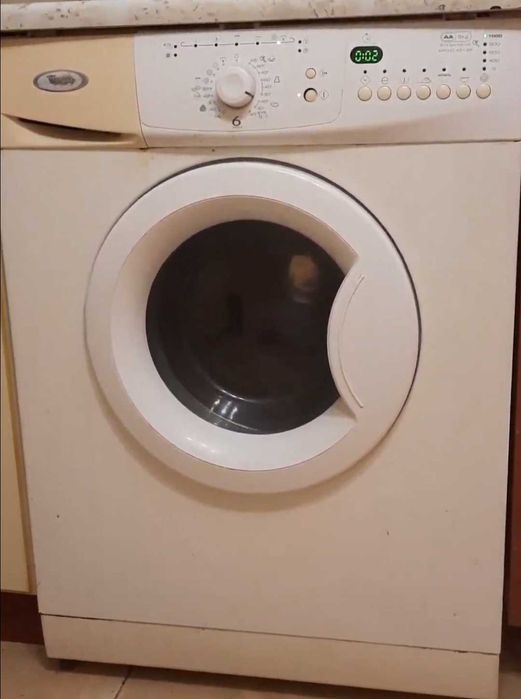 Стиральная машинка Whirpoool