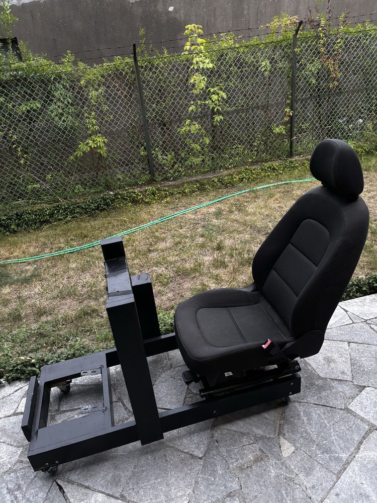 Stelaz drewniany simracing