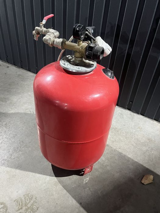 Расширительный бак отопления 50 л