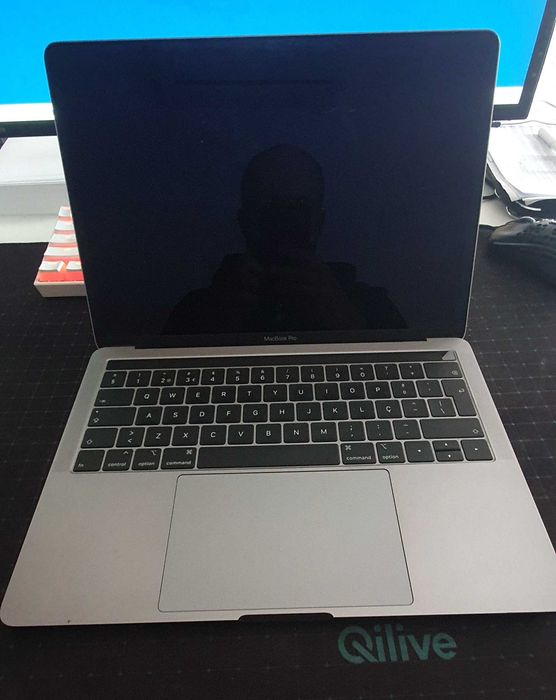 Apple MacBook Pro 2019 | 13.3" | Touch Bar