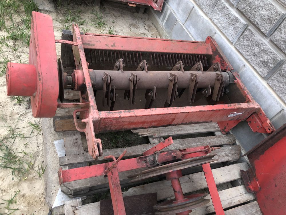 Січкарня подрібнювач измельчитель на комбайн Massey Ferguson
