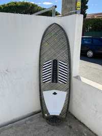 Prancha surf 5.7 50lts carbon