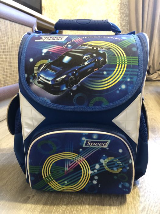 Дитячий портфель