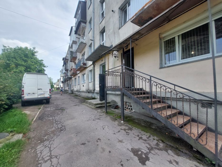 Продаж 2 кім квартири 41м2 вул. Д.Галицького м. Борислав