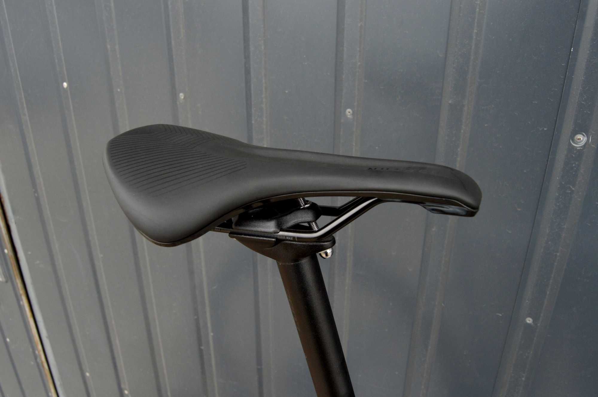 FV23 Przebieg 10km komfortowy endurance CUBE ATTAIN GTC S DISC r60