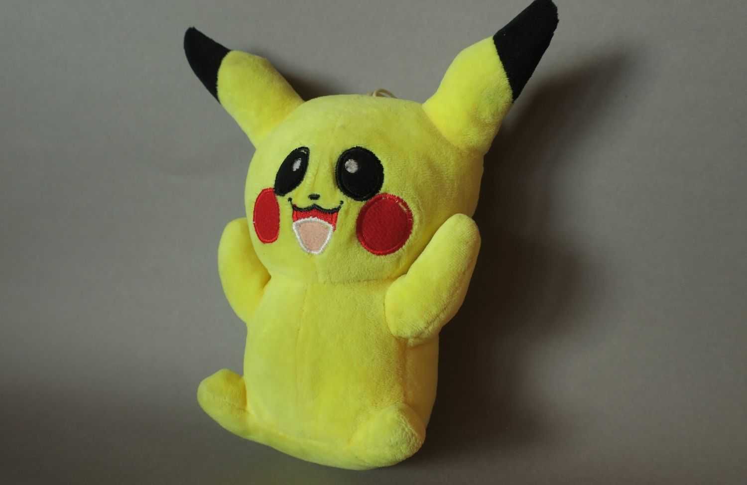 Maskotka Pikachu Pokemon 25 cm