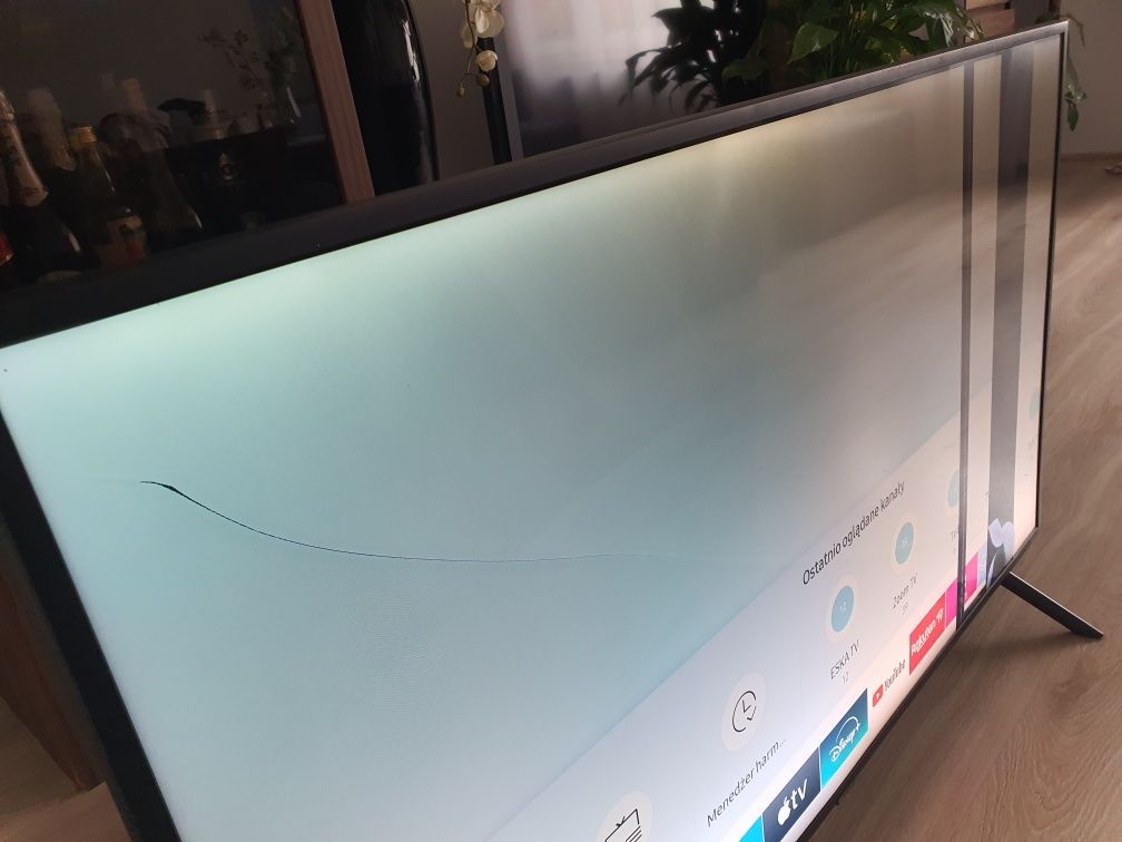 Telewizor Samsung 4K UE49NU7102K Uszkodzony