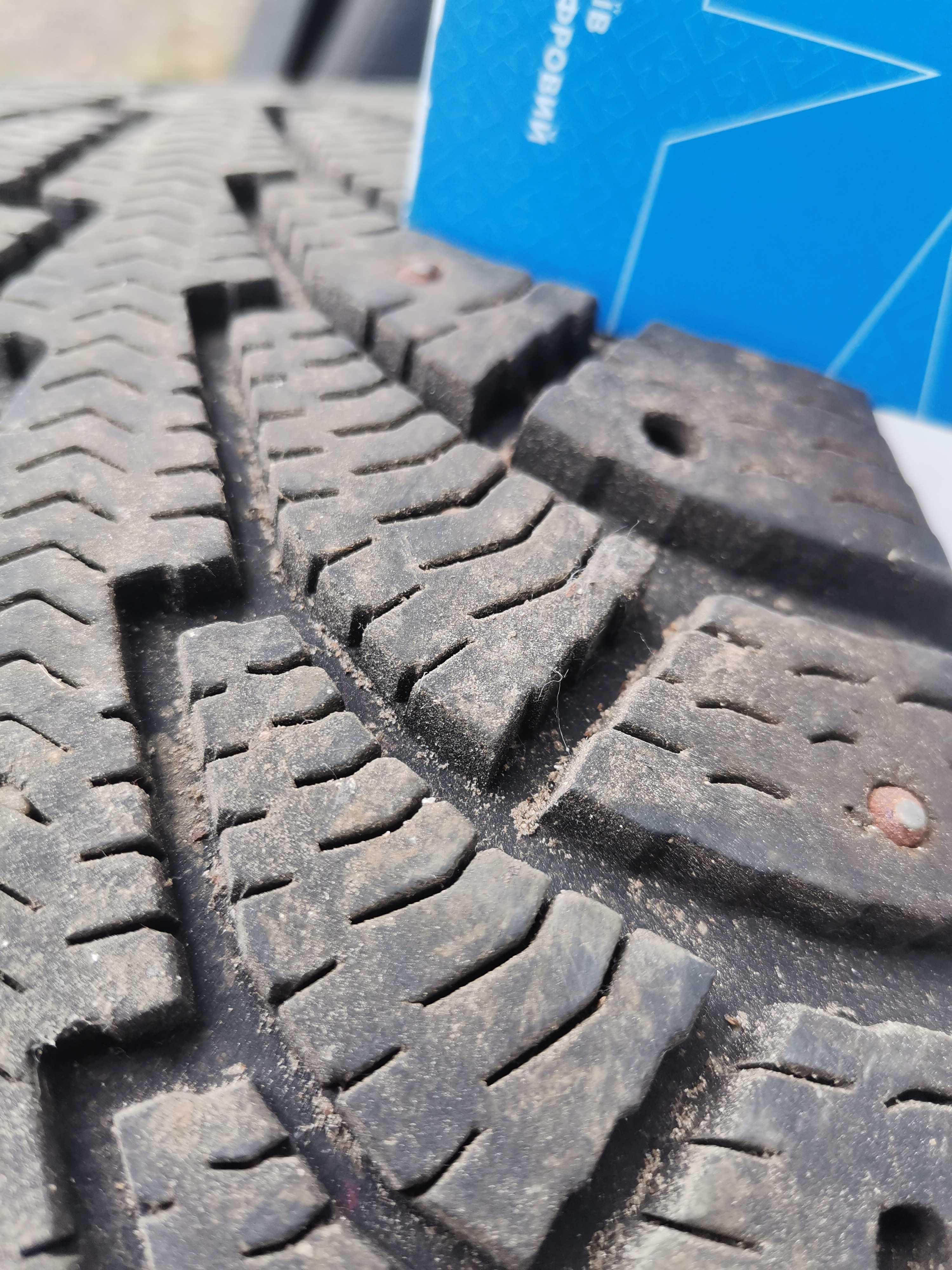 Зимняя резина шипованная 195/60 R15 шип