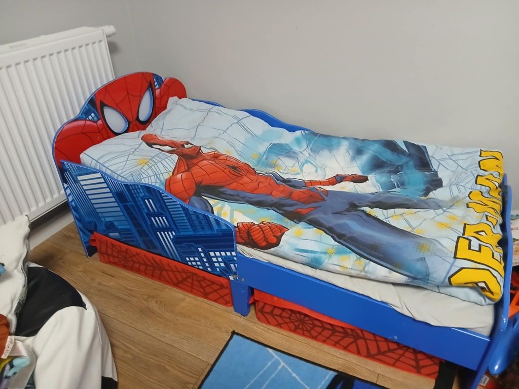 Łóżko Spiderman dla dziecka