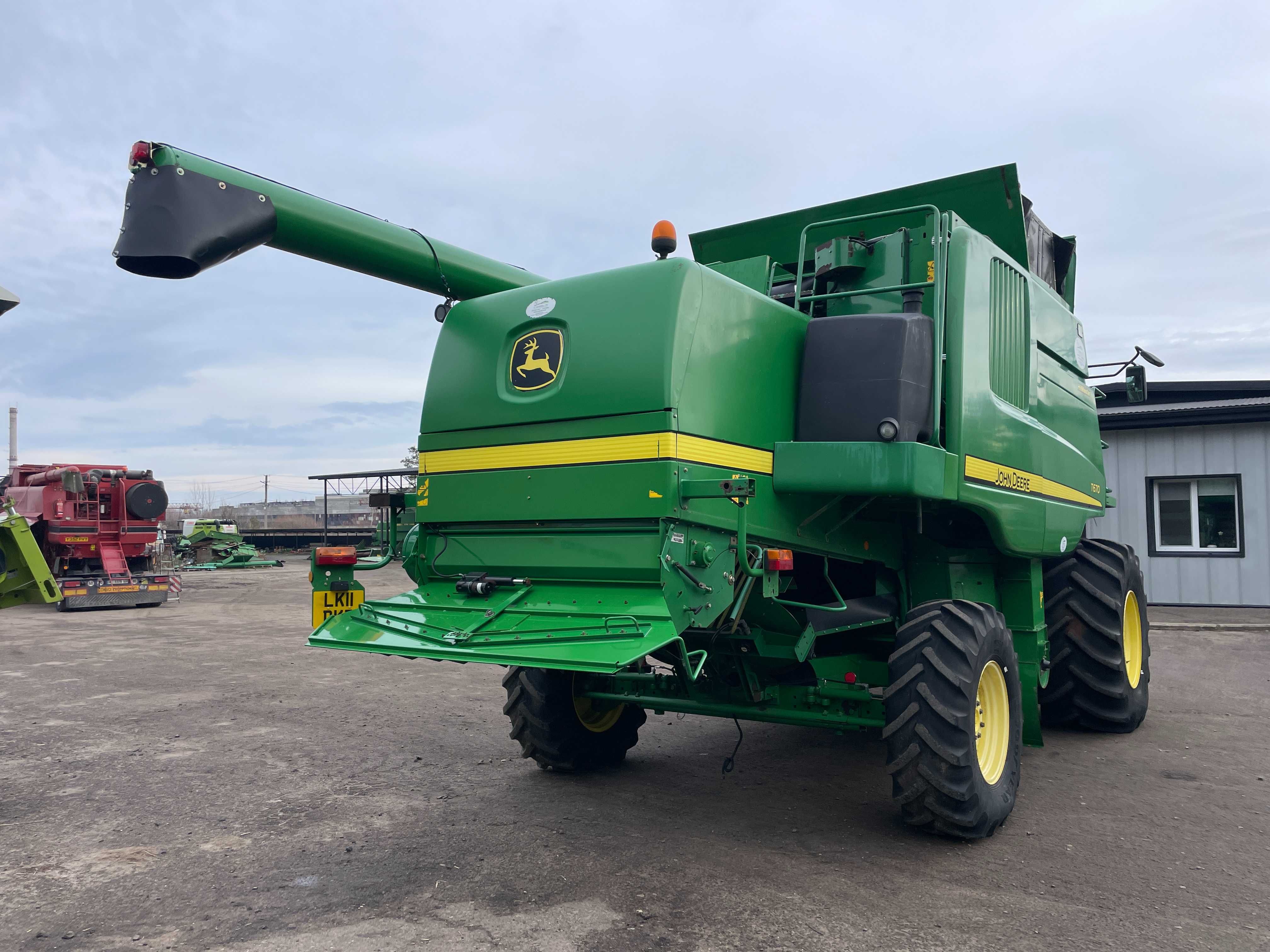 John Deere T670 625R 2010p