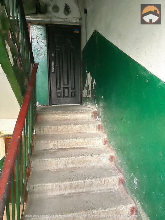 ТЕРМІНОВО! Продам кімнату, ХТЗ, пр. Олександрівський 156