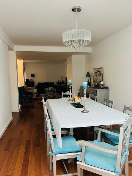 Moradia Geminada T3+2 Centro de Torres Vedras