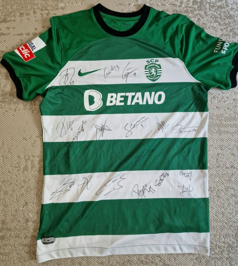 Camisola SCP Autografada Gyokeres 23/24