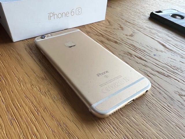 Iphone 6s 32 gb gold stan b.dobry