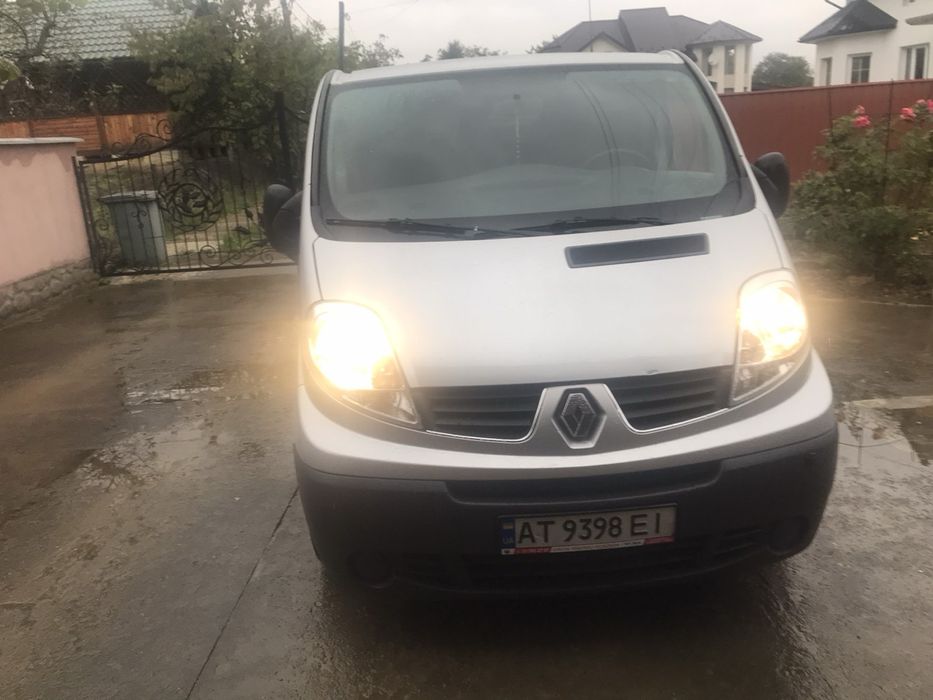 Renault Trafic Pessenger, 2012 року, 2.0 дизель, оригінальний пасажир